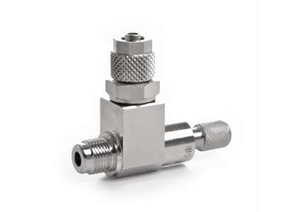 Co2 needle valve clearance